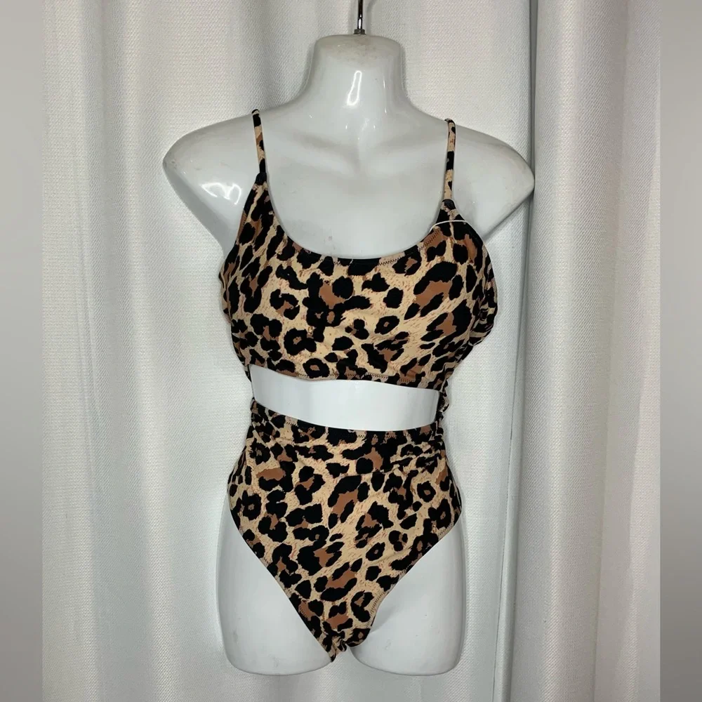NWOT Leopard Print Cutout Swimsuit - Picture 3 of 9